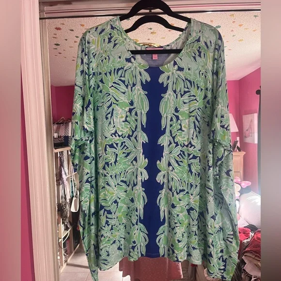 Women's Lilly Pulitzer Top , size extra large, - Picture 1 of 8